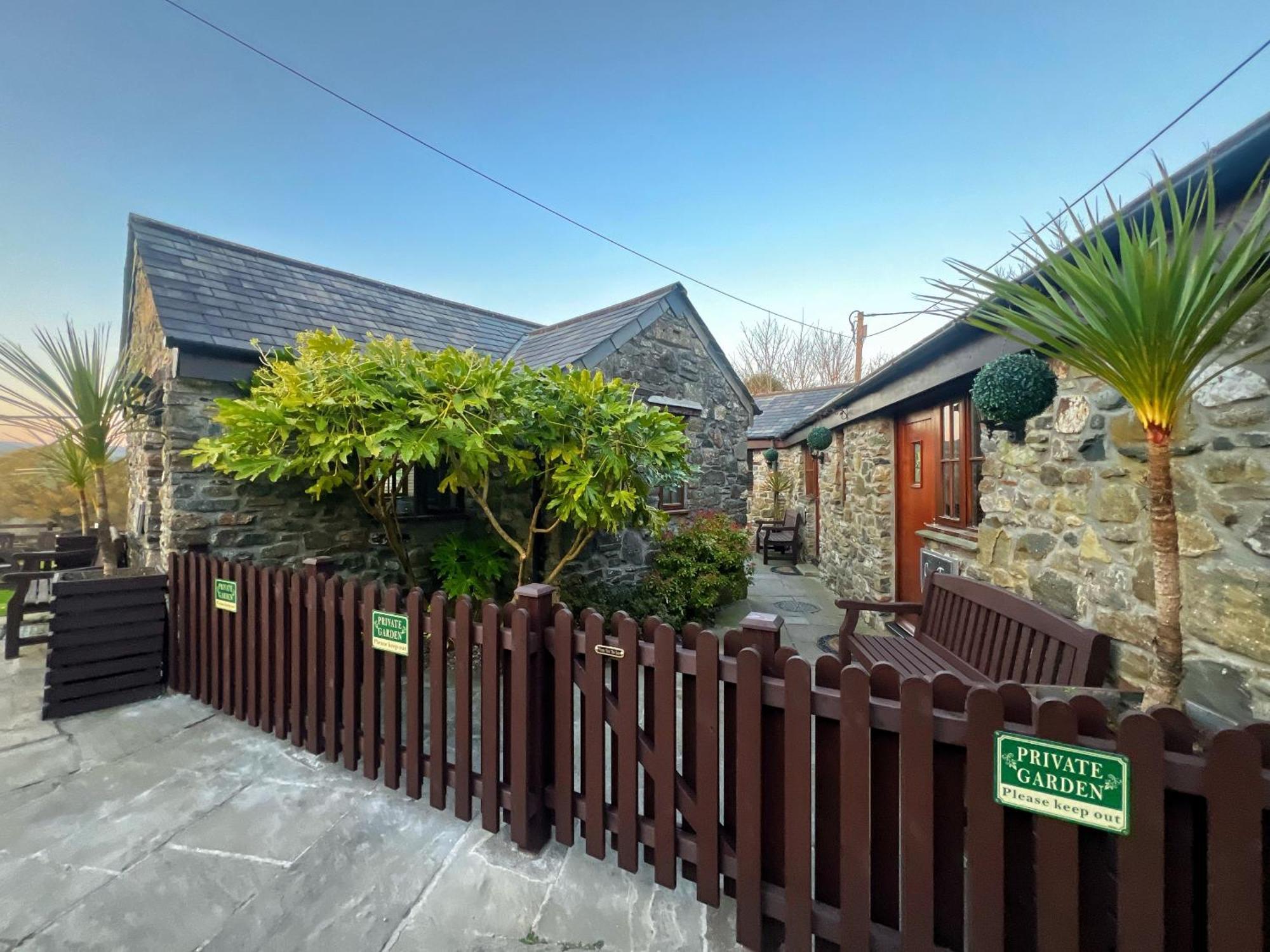 The Mary Tavy Inn Marytavy Экстерьер фото